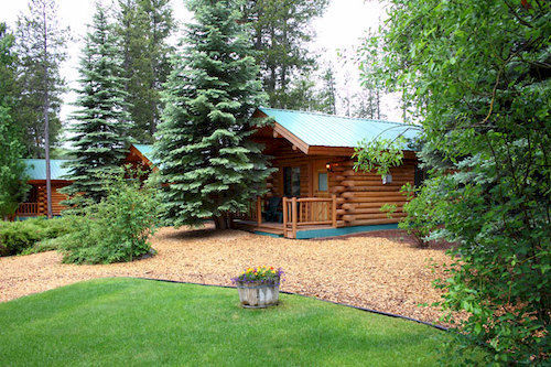 Silverwolf Log Chalets Coram エクステリア 写真